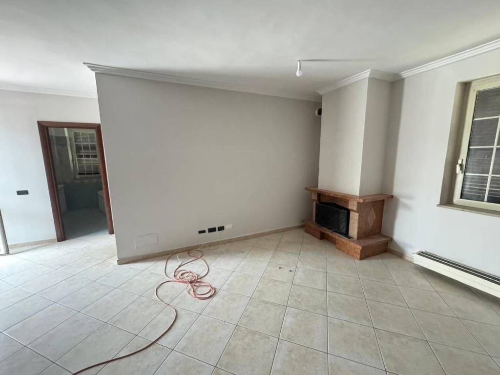 Appartamento a Monte compatri in Via dei Lavoratori - Foto 5
