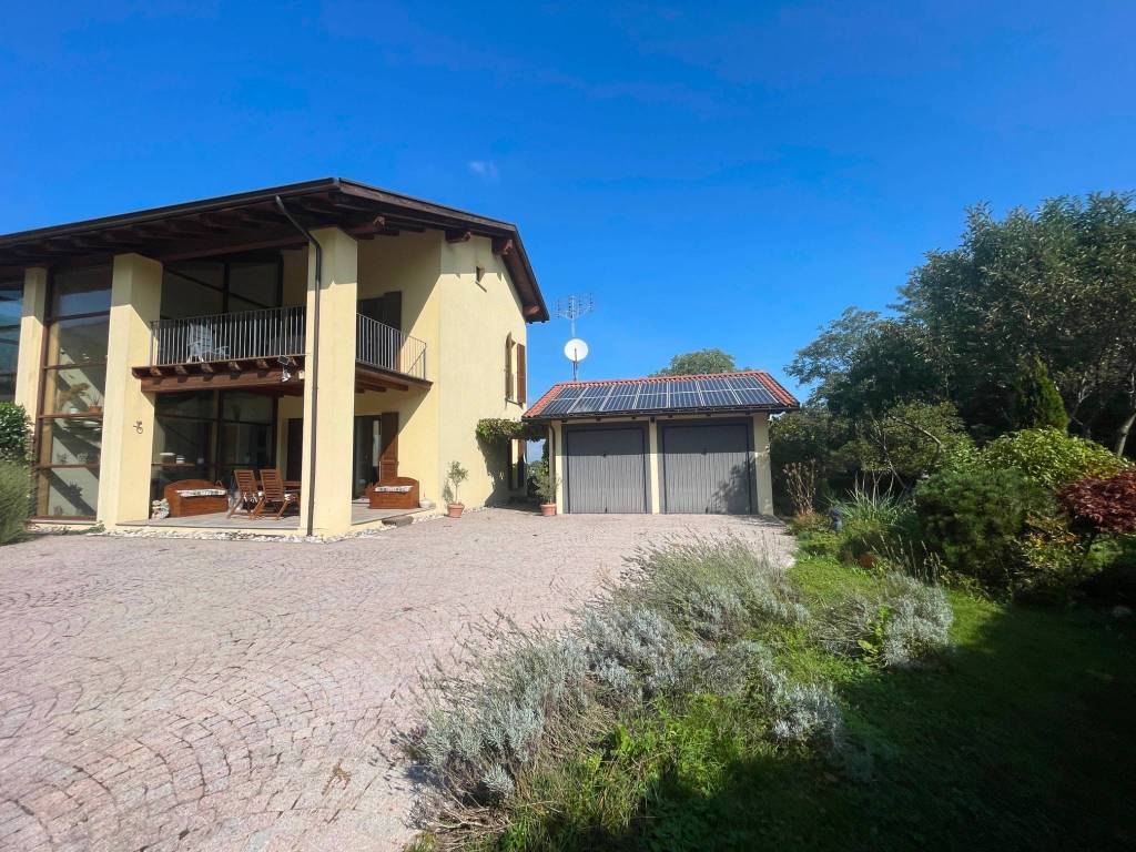 Villa a Boves in Via Roncaia, 123 - Foto 2