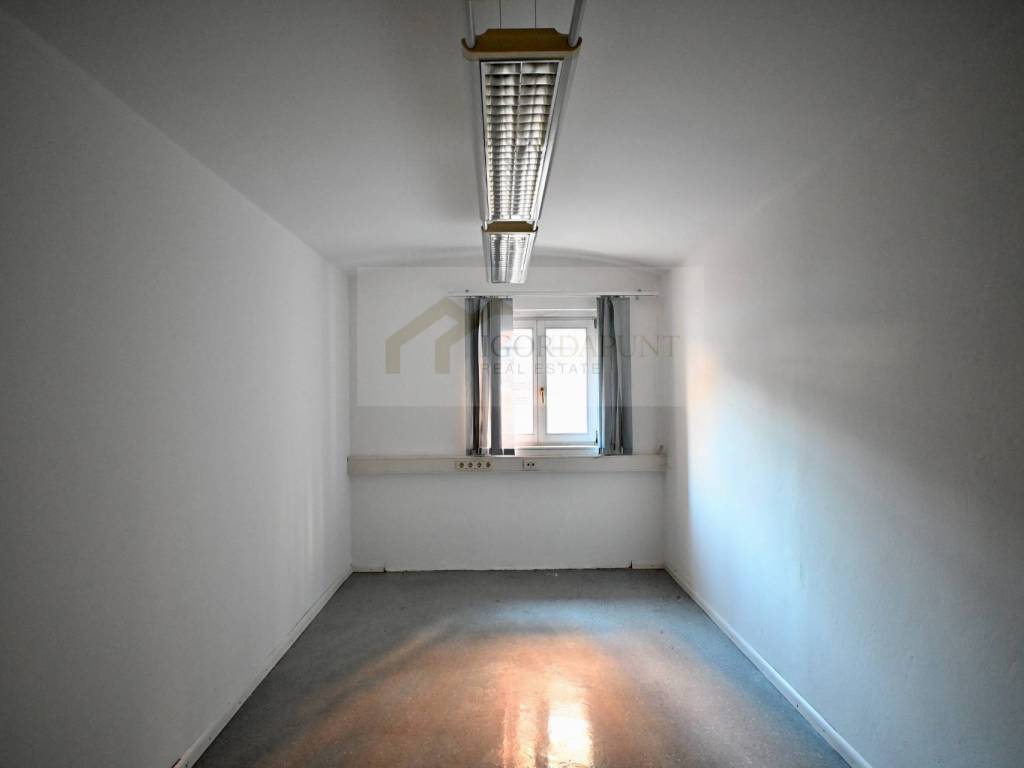 Immobile a Bolzano in Cassa di Risparmio - Foto 3