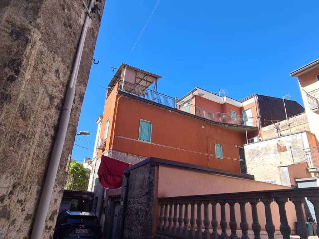 Appartamento a Bronte in Via Milano - Foto 4