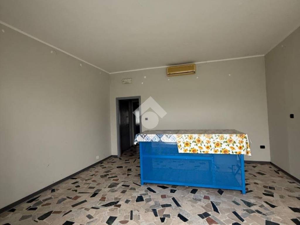 Immobile a Neive in piazza Giuseppe Garibaldi, 6 - Foto 4