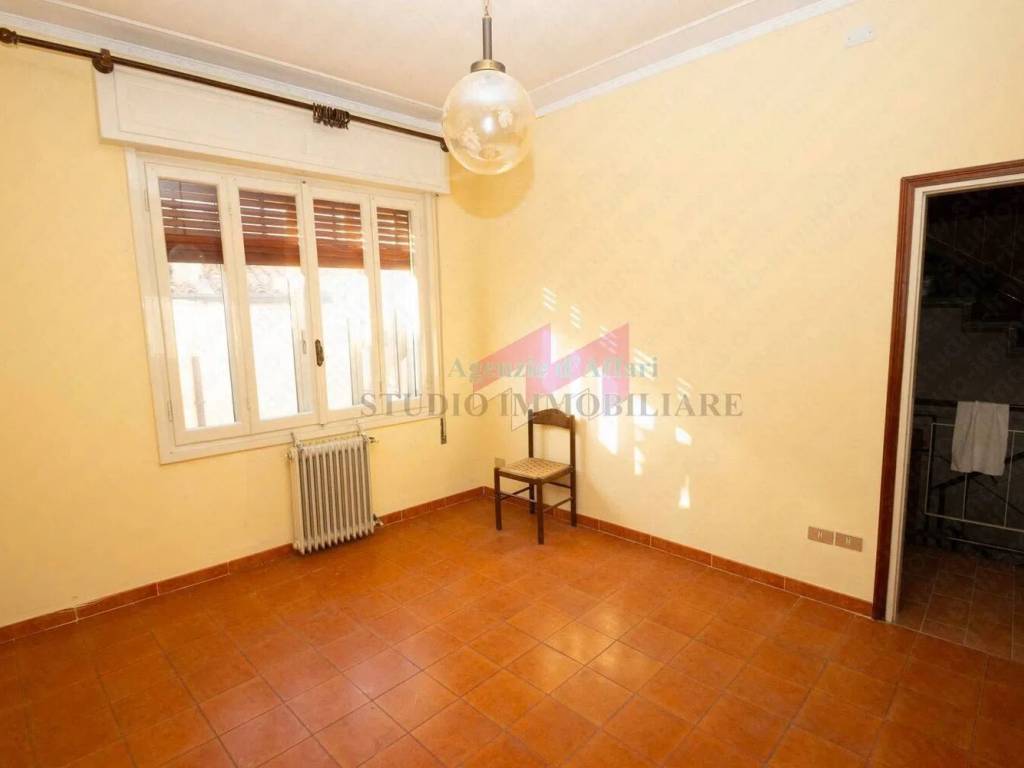 Appartamento a Ostiglia in Via P. F. Bertioli, 31 - Foto 3