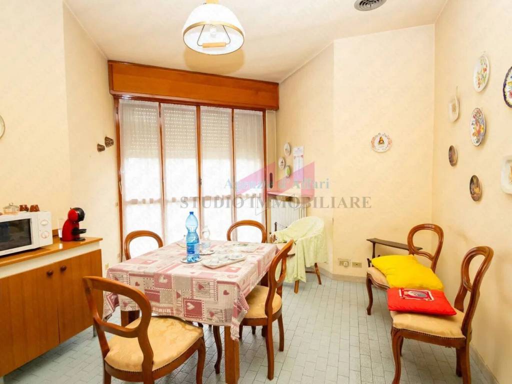 Villa a Ostiglia in Via Don E. Caiola, 30 - Foto 4