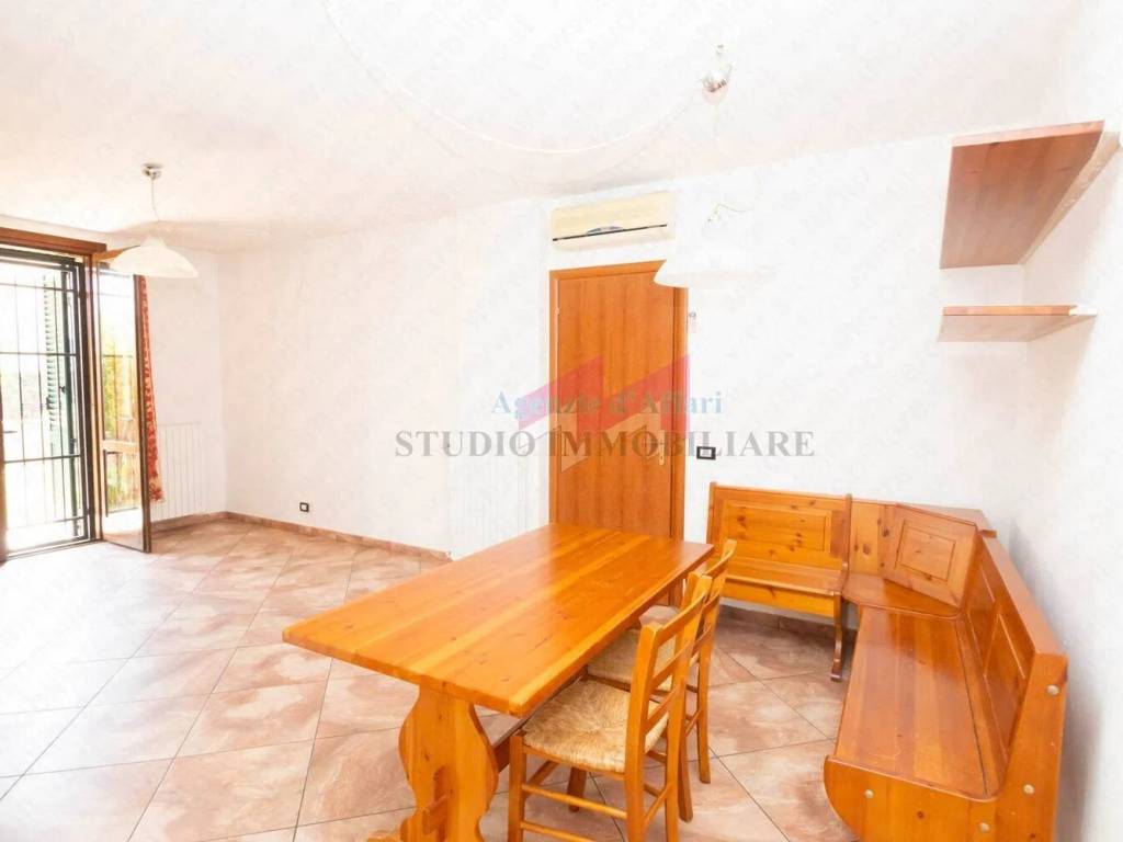 Appartamento a Ostiglia in Via Collodi, 1 - Foto 2