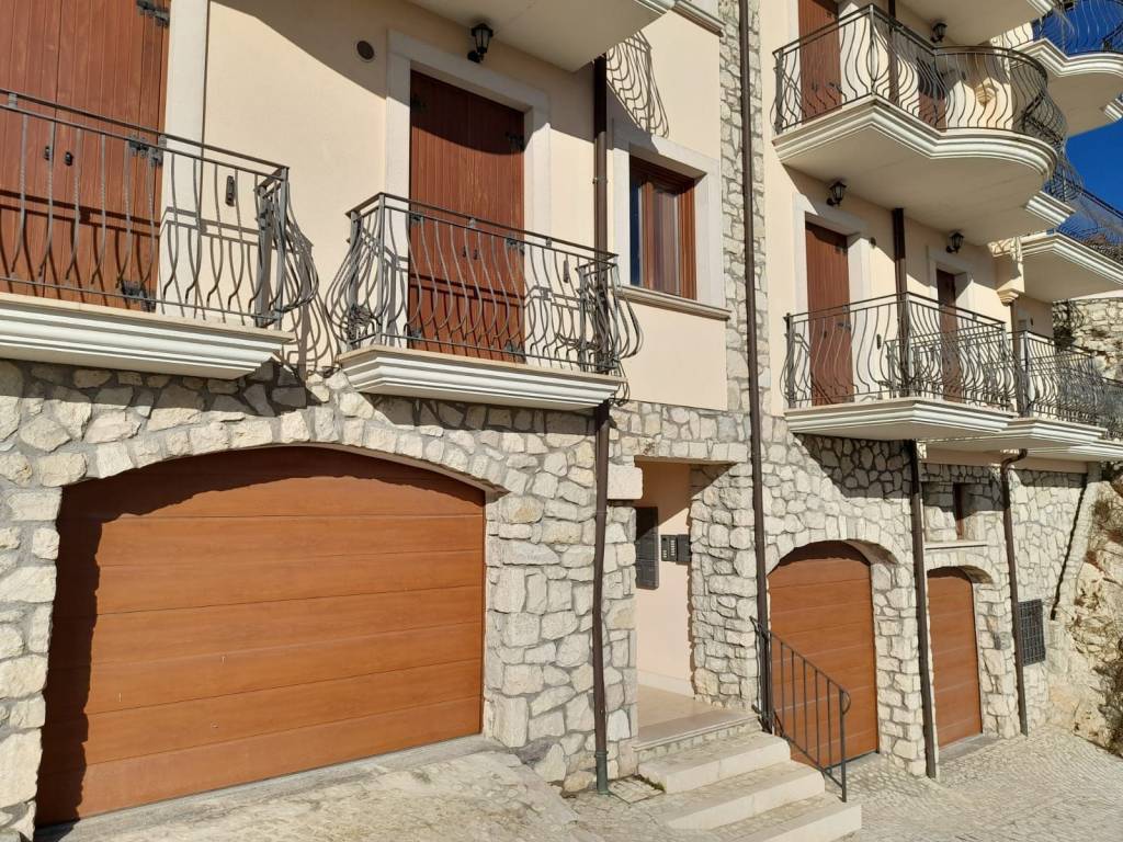 Appartamento a Castel di sangro in Via Morelle - Foto 4