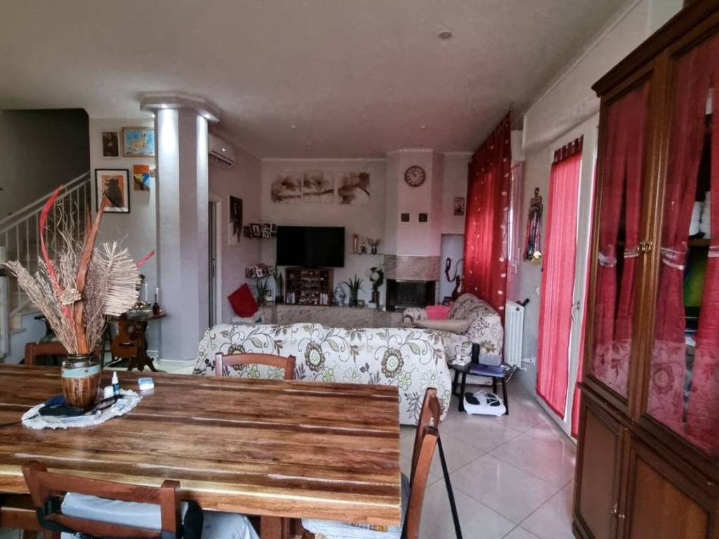 Villa a Cento in Via Benedetto Zallone - Foto 5