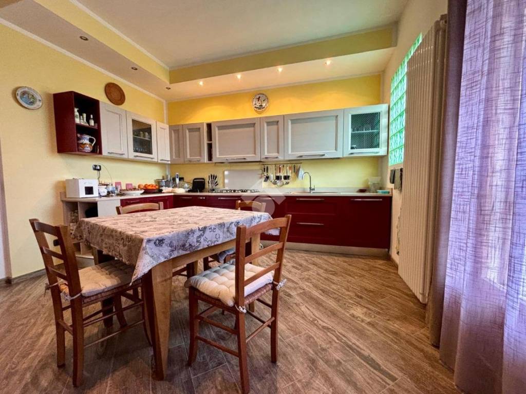 Villa a Alfonsine in Via Nullo Baldini, 2 - Foto 5