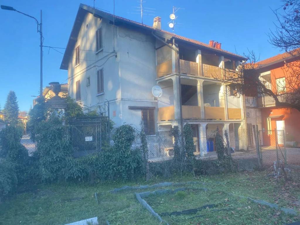 Rustico / casale a Bulgarograsso in Via Giuseppe Verdi, 5 - Foto 4