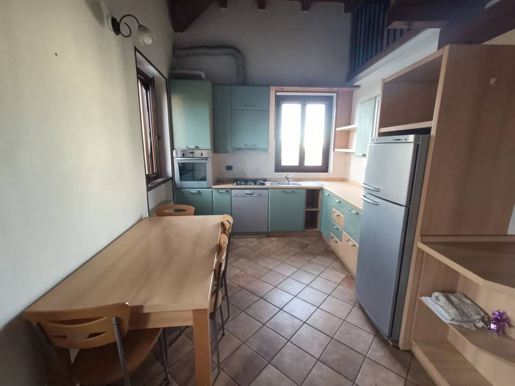 Appartamento a Olgiate comasco in Via Repubblica - Foto 5