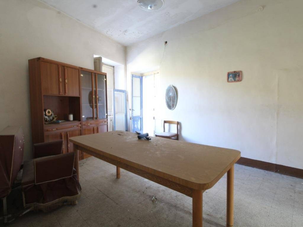 Appartamento a Castel morrone in Via Fratelli Della Valle, 21 - Foto 4