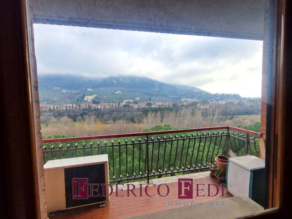 Appartamento a Prato in Viale Galileo Galilei - Foto 2
