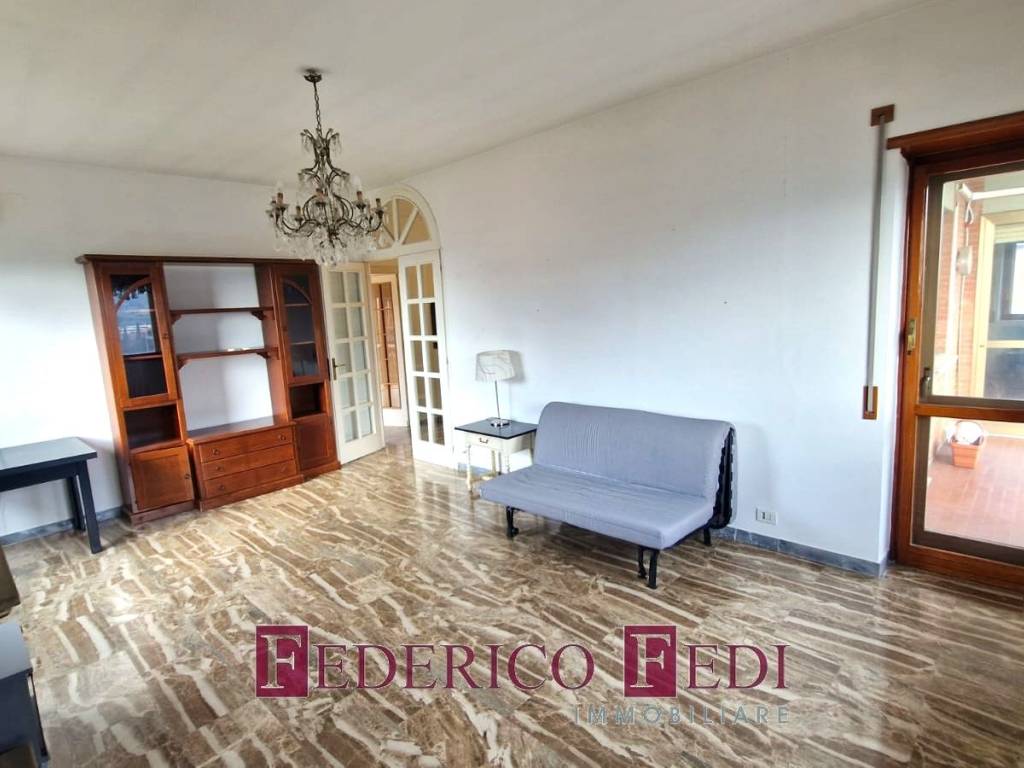 Appartamento a Prato in Viale Galileo Galilei - Foto 4