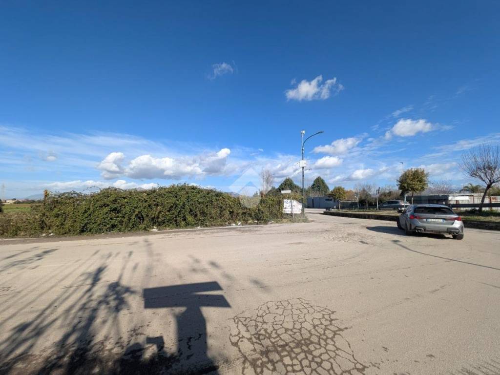 Terreno a Capodrise in Viale dell'Indipendenza - Foto 5