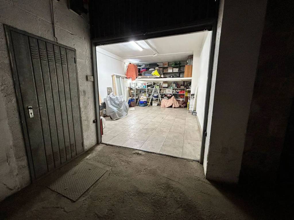 Box / garage a Foggia in Via Dell'Arcangelo Michele No Number - Foto 2