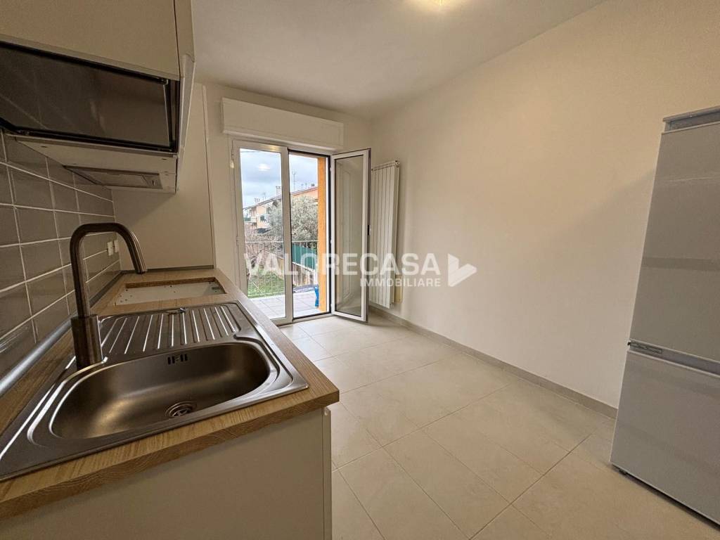Appartamento a Castelnuovo magra in Via Borghetto, 27 - Foto 5