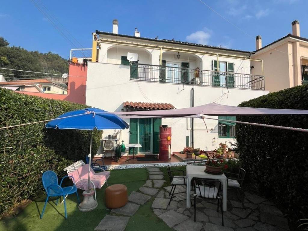 Villa a Tovo san giacomo in VIA BOSI SUPERIORE - Foto 2