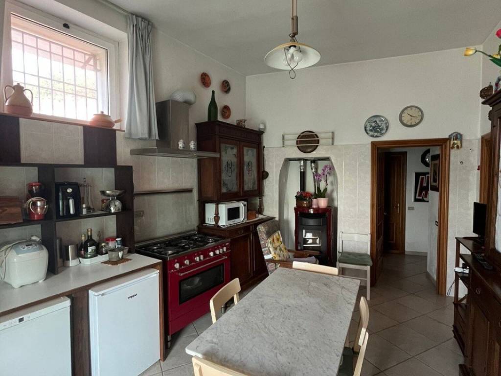 Villa a Tovo san giacomo in VIA BOSI SUPERIORE - Foto 4