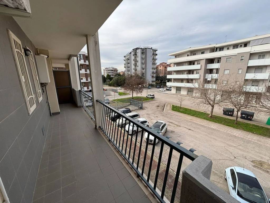 Appartamento a Foggia in Via Sandro Pertini S.N.C. - Foto 4