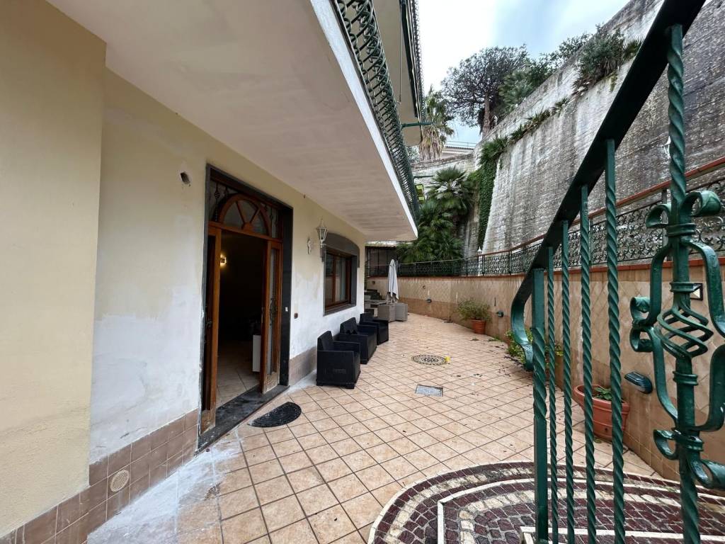Appartamento a Pozzuoli in Via Monte Nuovo Licola Patria - Foto 2