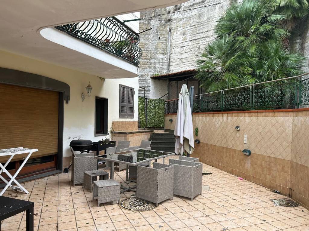 Appartamento a Pozzuoli in Via Monte Nuovo Licola Patria - Foto 4