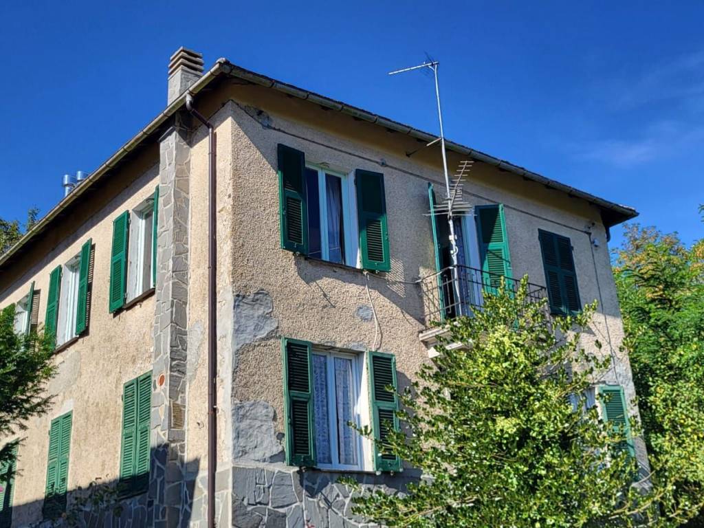 Casa indipendente a Rezzoaglio in Località Cerro, 1 - Foto 2