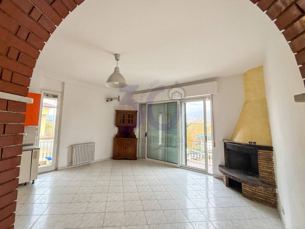 Appartamento a Arezzo in Viale Santa Margherita - Foto 3