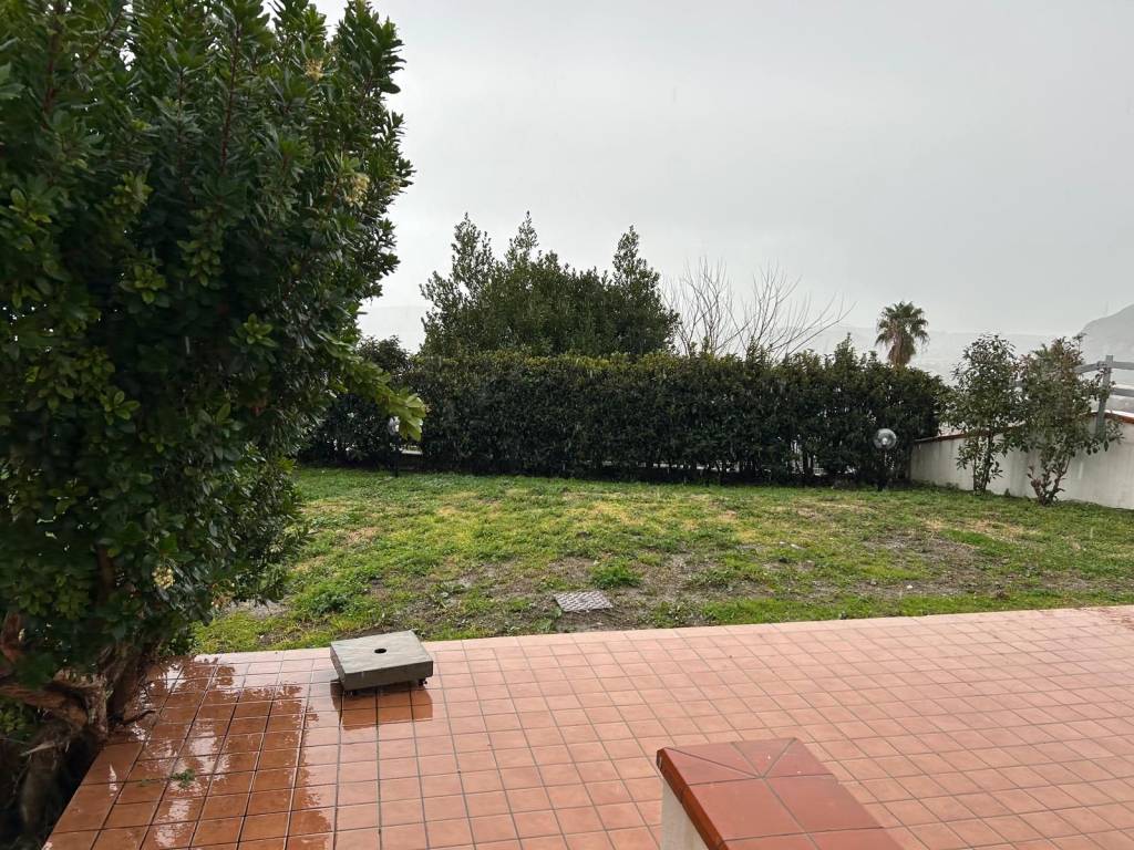 Villetta a schiera a Pozzuoli in Via Solfatara, 125 - Foto 3