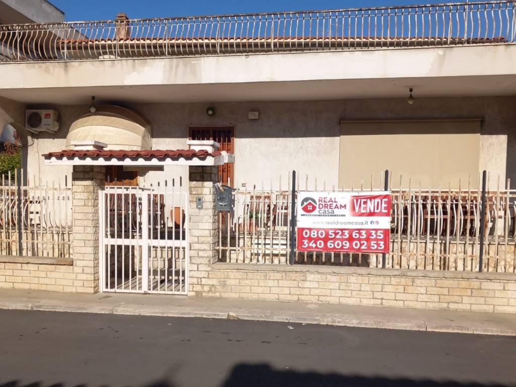 Villa a Modugno in Via Taormina, 15 - Foto 2