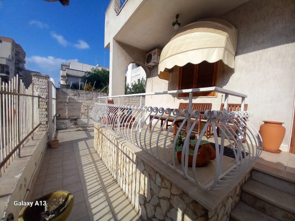 Villa a Modugno in Via Taormina, 15 - Foto 4