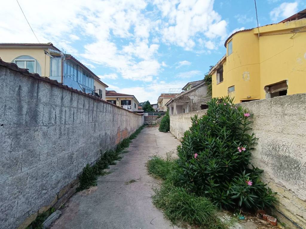 Villa a Castel volturno in Via Verona - Foto 4