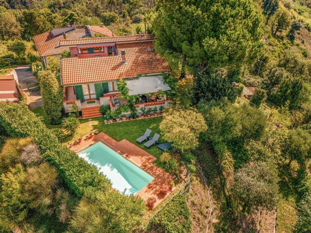 Villa a Massarosa in Via del Palazzetto, 548 - Foto 2