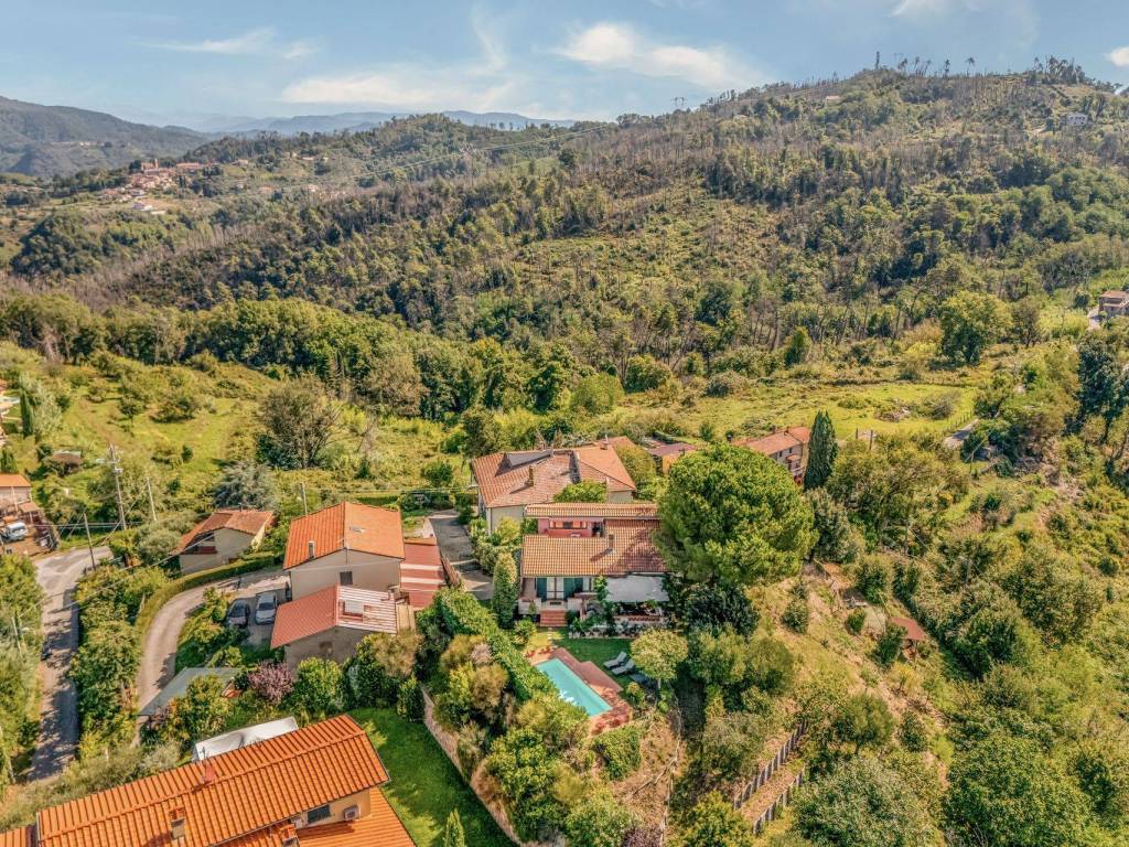 Villa a Massarosa in Via del Palazzetto, 548 - Foto 4