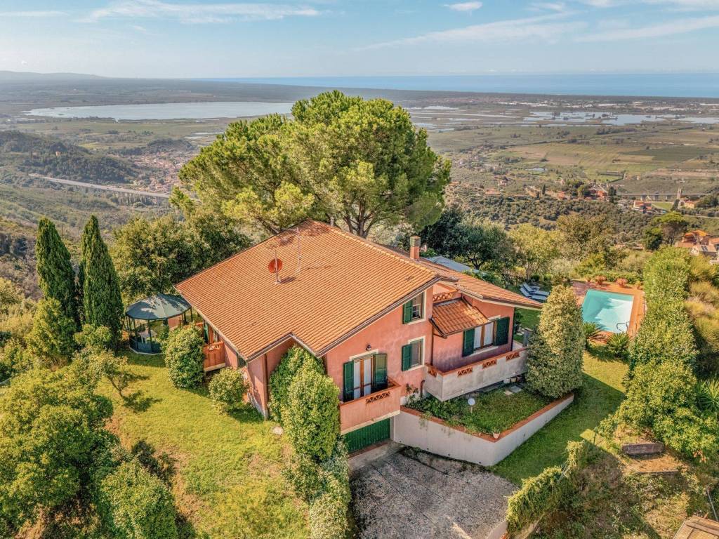Villa a Massarosa in Via del Palazzetto, 548 - Foto 5