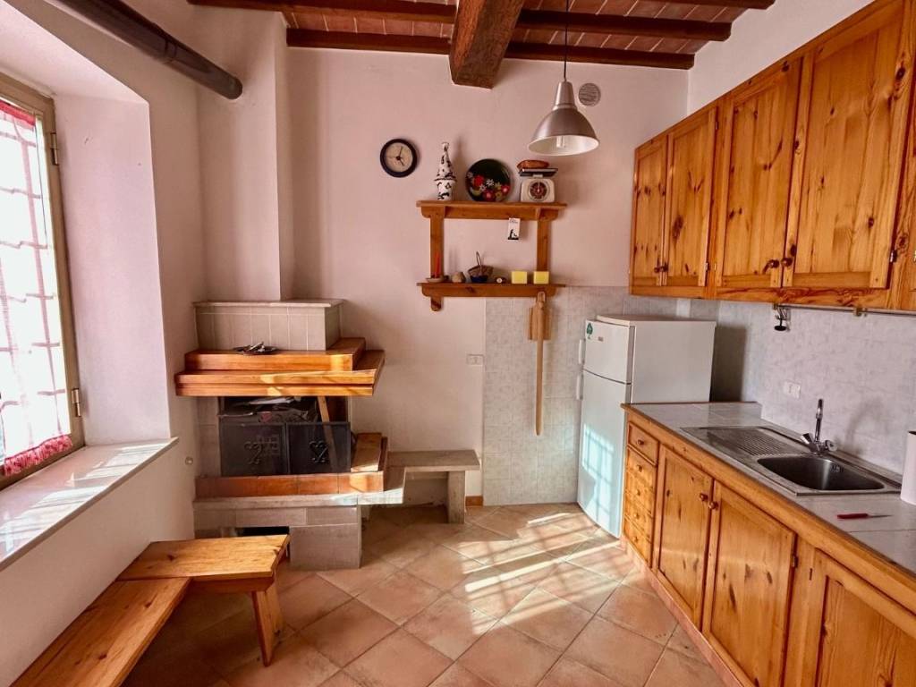Rustico / casale a Massa martana in Vocabolo Raggio - Foto 4