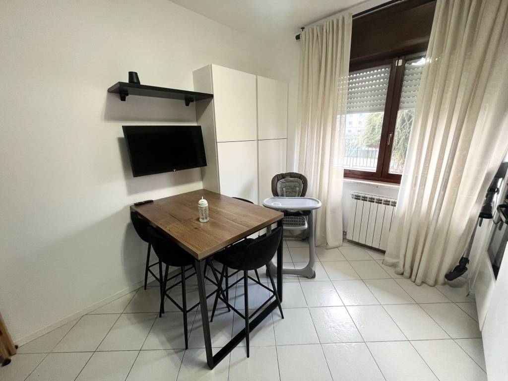 Villa a Vercelli in Via Monsignor Luigi Locati, 40 - Foto 4