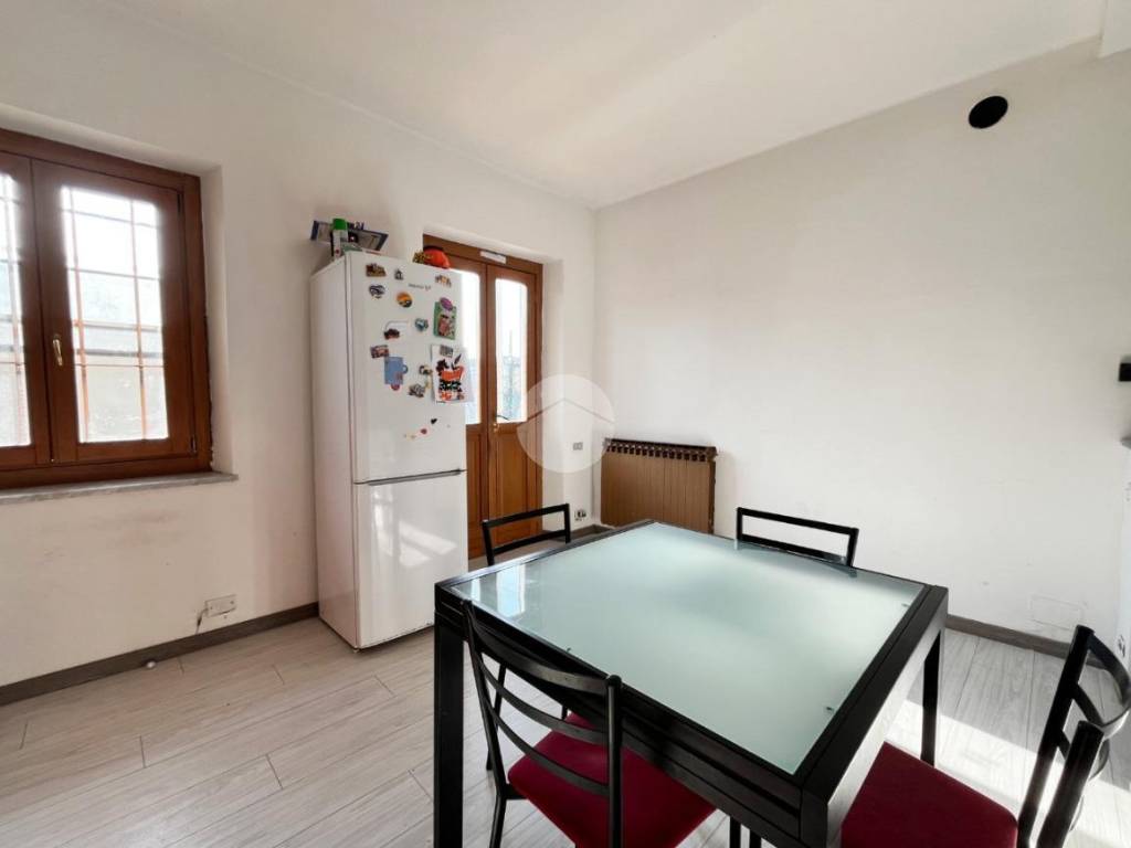 Casa indipendente a Ivrea in CANTON GARDA, 34 - Foto 3