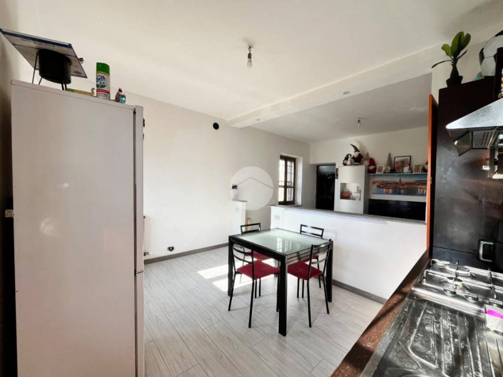 Casa indipendente a Ivrea in CANTON GARDA, 34 - Foto 4