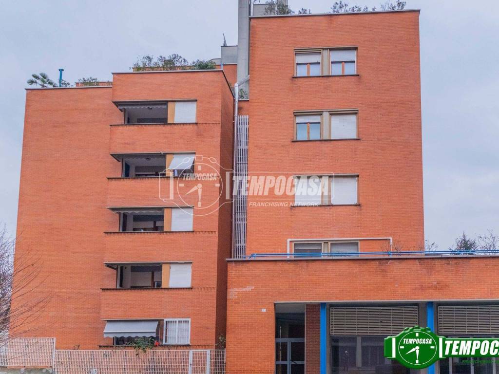 Appartamento a Bollate in Via Alexander Fleming 7 - Foto 2