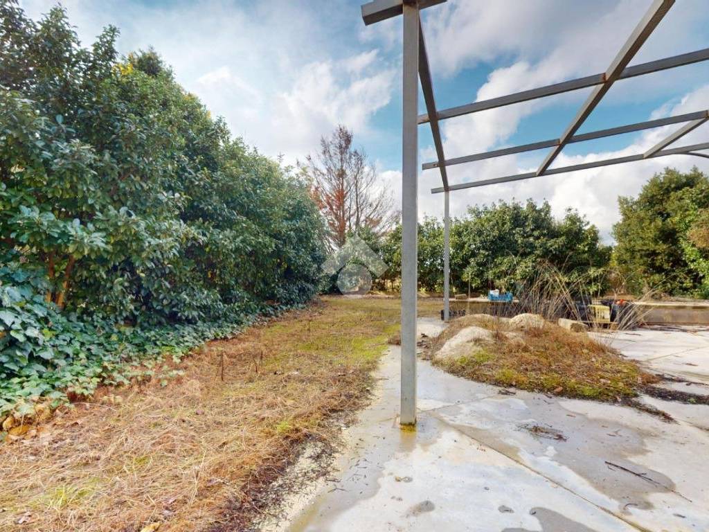 Villa a Francavilla fontana in A 500 MT DALLA CITTA' - Foto 3