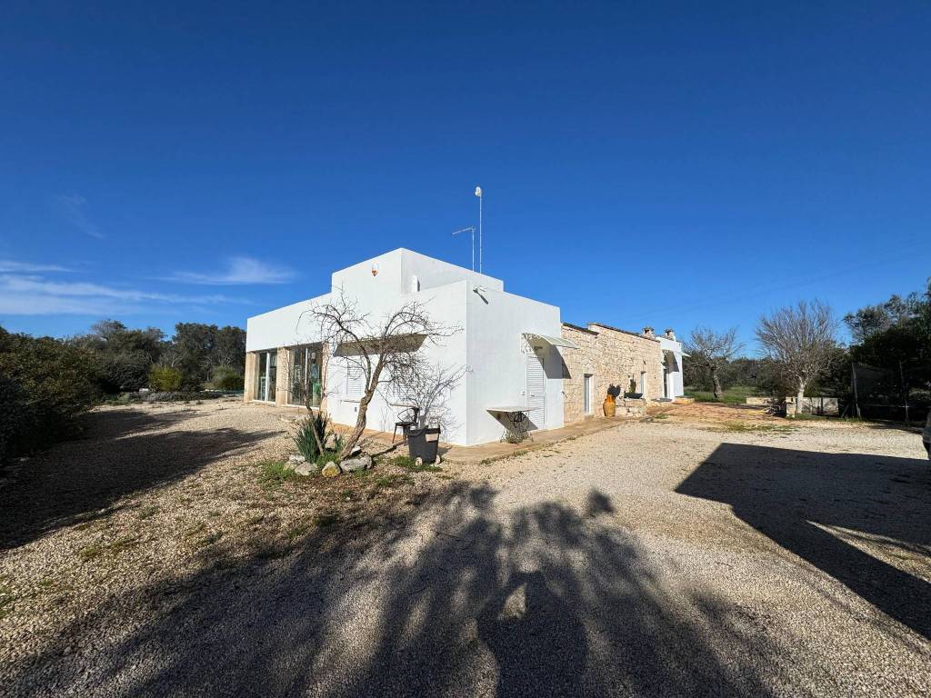 Villa a San michele salentino in Contrada San Michele - Foto 4