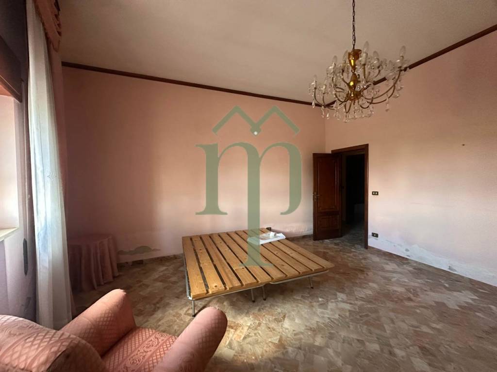 Casa indipendente a San vito dei normanni in Via Latiano - Foto 4