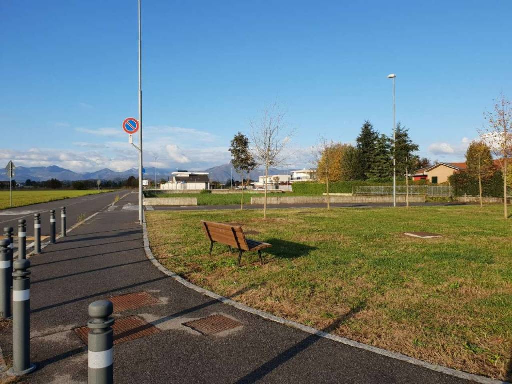 Terreno a Calcinate in via Larga - Foto 5