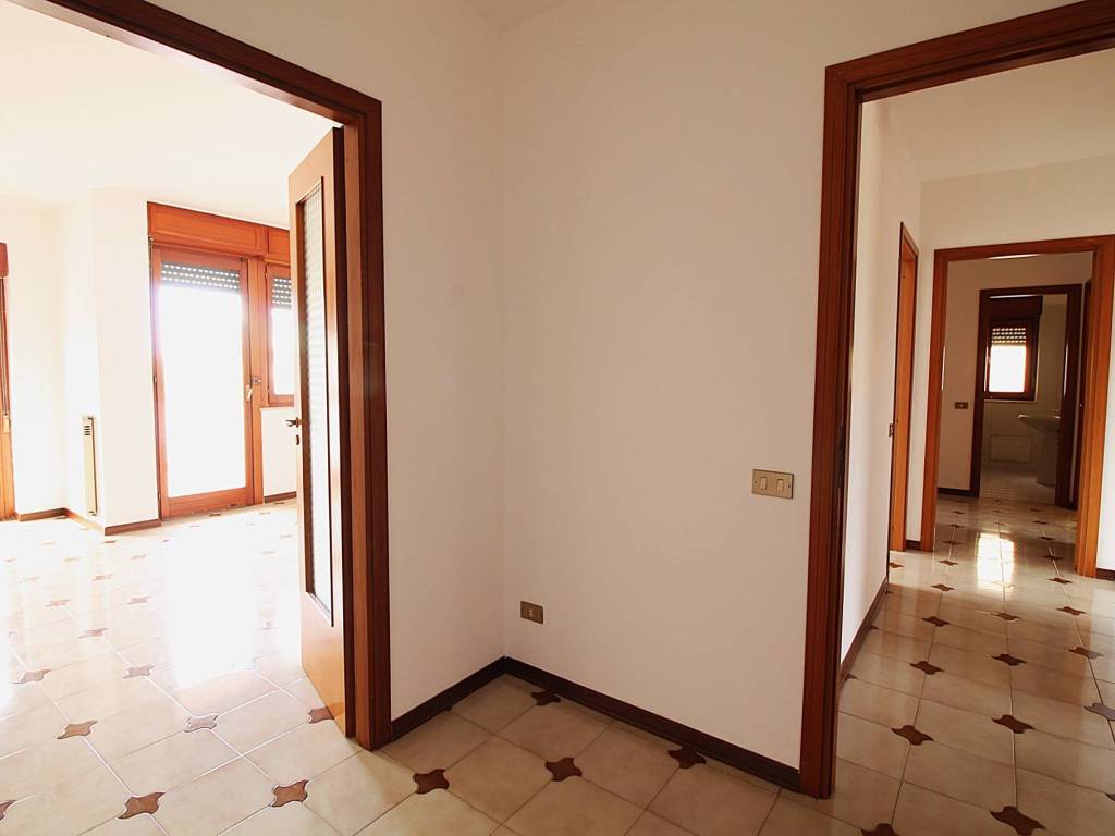 Appartamento a Bagheria in Via Città di Palermo, 167 - Foto 2