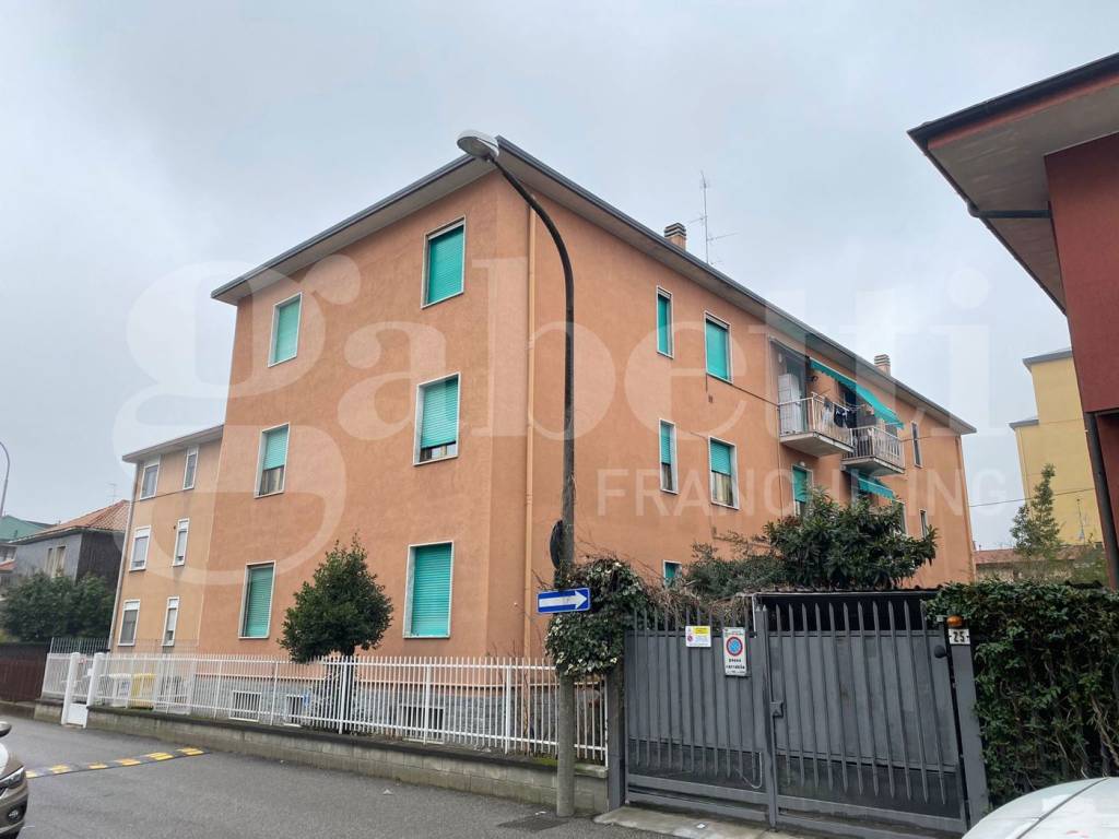 Appartamento a Novate milanese in Via Monte Bianco, 32 - Foto 2