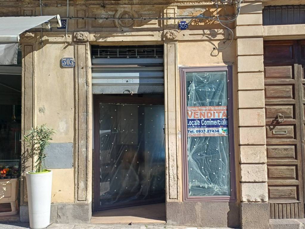 Immobile a Caltagirone in Via Roma, 305 - Foto 2