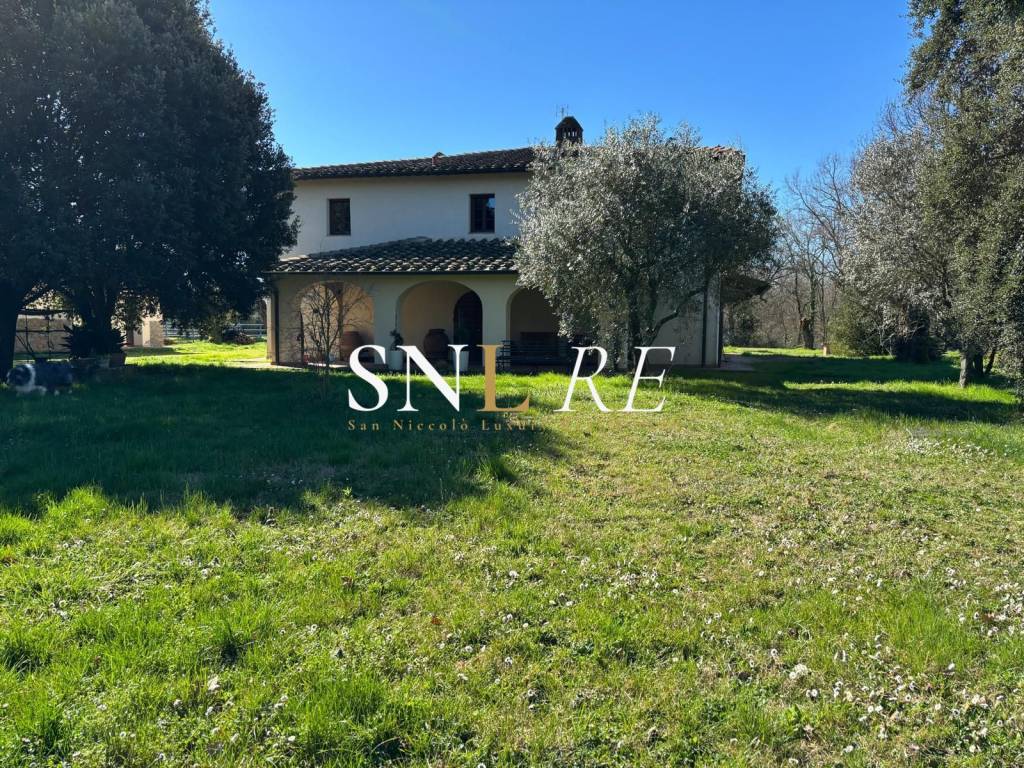 Rustico / casale a Terranuova bracciolini in Via Poggio Bracciolini - Foto 3