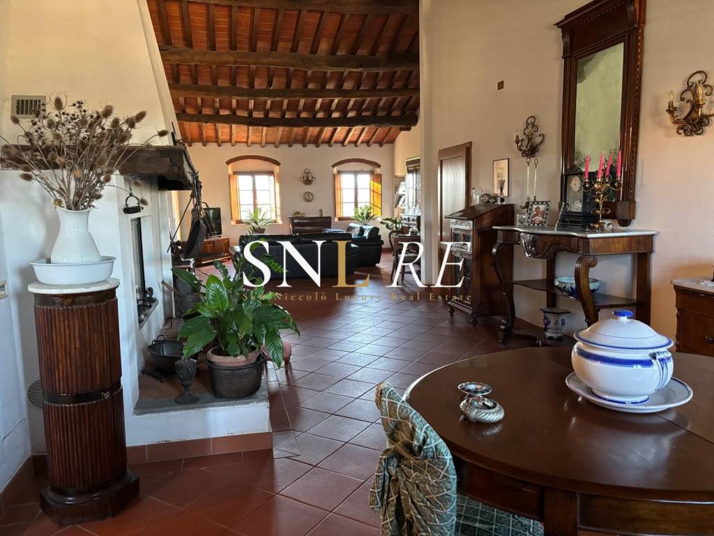 Rustico / casale a Terranuova bracciolini in Via Poggio Bracciolini - Foto 5