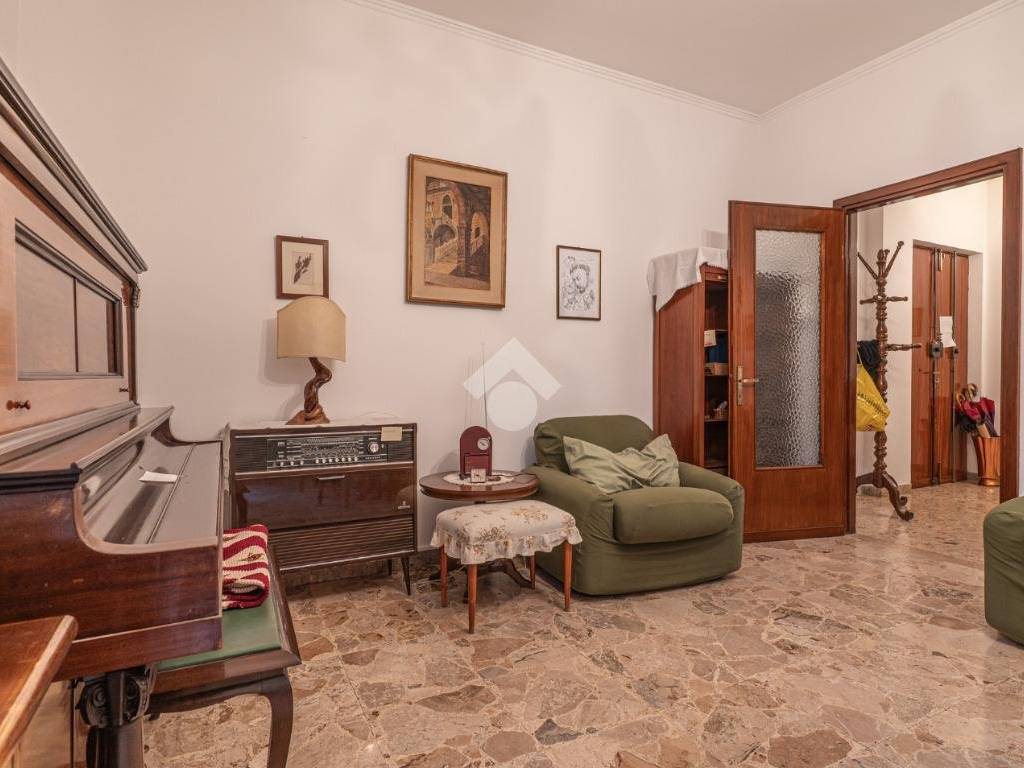 Appartamento a Verona in Via Guglielmo Marconi, 31 - Foto 4