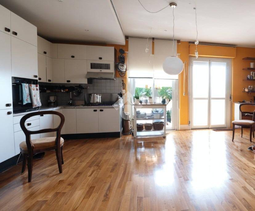 Appartamento a Verona in Via Girolamo Dalla Corte, 22 - Foto 2