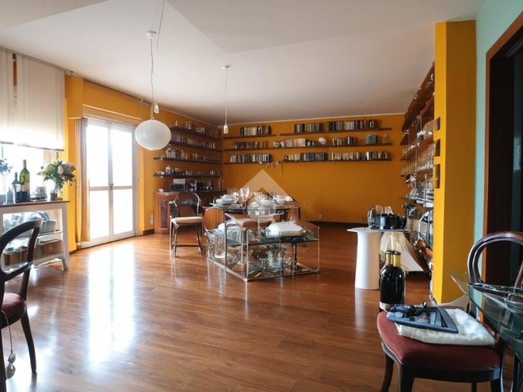 Appartamento a Verona in Via Girolamo Dalla Corte, 22 - Foto 3